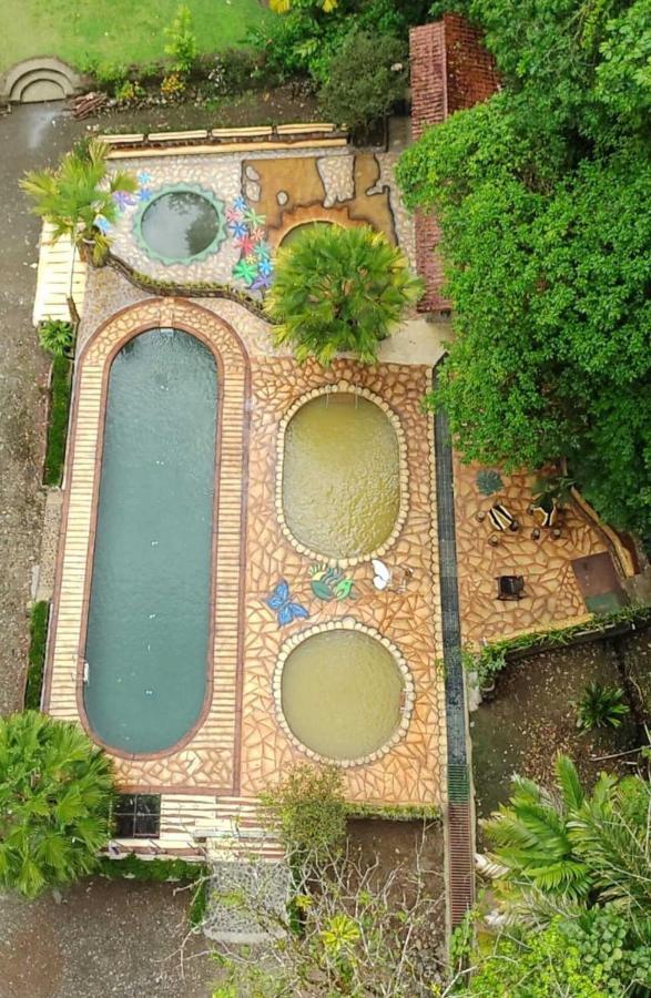 Recreo Verde Hot Springs & Spa Marsella 外观 照片